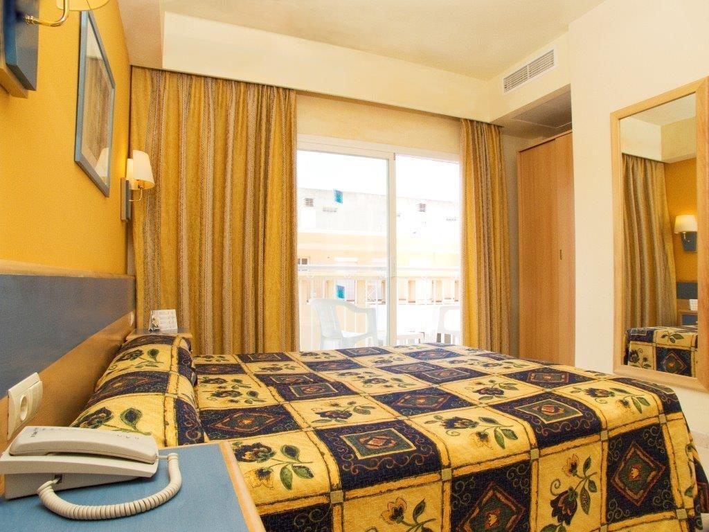 Sahara Nubia Gobi Hotel Ses Cadenes Exterior foto Room in a hotel